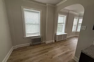 6748 N Ashland Ave, Chicago, IL 60626 - Photo 6