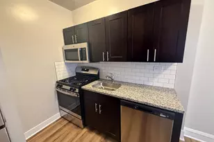 6748 N Ashland Ave, Chicago, IL 60626 - Photo 6