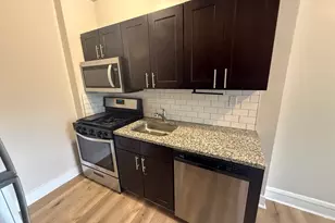 6748 N Ashland Ave, Chicago, IL 60626 - Photo 6