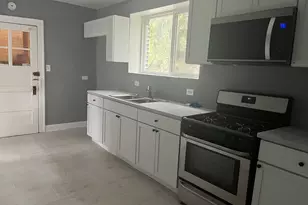 1133 E 81st Pl, Chicago, IL 60619 - Photo 8
