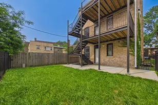 7919 S Ellis Ave, Chicago, IL 60619 - Photo 32