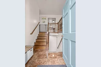 813 Krause Avenue, Streamwood, IL 60107 - Photo 2