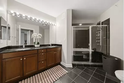 420 E Waterside Drive #1410, Chicago, IL 60601 - Photo 16