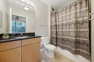 420 E Waterside Dr, Chicago, IL 60601 - Photo 20