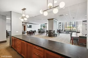 420 E Waterside Dr, Chicago, IL 60601 - Photo 32