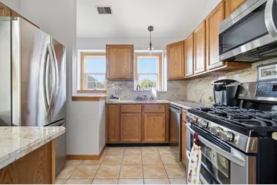 1994 Gary Court #B, Schaumburg, IL 60193 - Photo 10