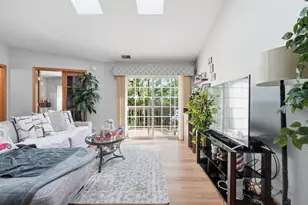 1994 Gary Ct, Schaumburg, IL 60193 - Photo 6