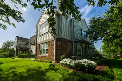 1994 Gary Court #B, Schaumburg, IL 60193 - Photo 32