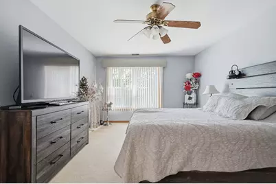 1994 Gary Court #B, Schaumburg, IL 60193 - Photo 18