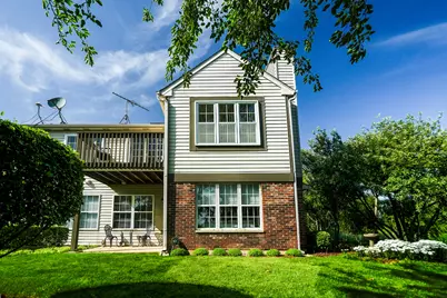 1994 Gary Court #B, Schaumburg, IL 60193 - Photo 4