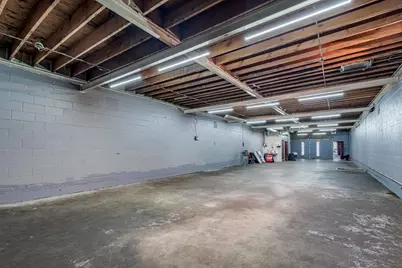 4447 W Belmont Avenue, Chicago, IL 60641 - Photo 8