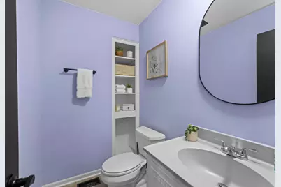 670 Versailles Circle #D, Elk Grove Village, IL 60007 - Photo 10