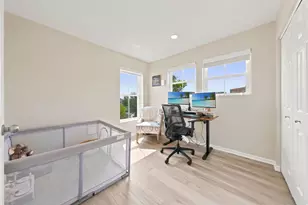 2112 S Crambourne Way, Arlington Heights, IL 60005 - Photo 22