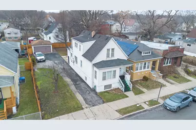 9352 S Woodlawn Avenue, Chicago, IL 60619 - Photo 1