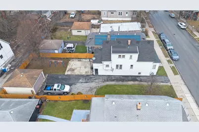 9352 S Woodlawn Avenue, Chicago, IL 60619 - Photo 2