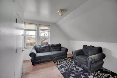 9352 S Woodlawn Avenue, Chicago, IL 60619 - Photo 14