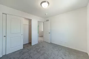 2009 Mayfair Dr, Island Lake, IL 60042 - Photo 18