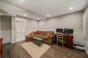 180 S Arlington Ave, Elmhurst, IL 60126 - Photo 38