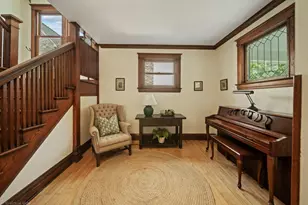 180 S Arlington Ave, Elmhurst, IL 60126 - Photo 6