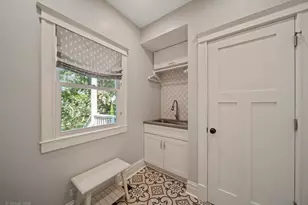 180 S Arlington Ave, Elmhurst, IL 60126 - Photo 22