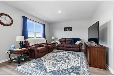 2005 Winterberry Trail, Wonder Lake, IL 60097 - Photo 12