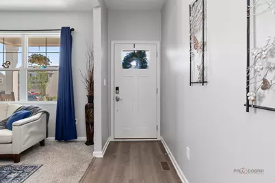2005 Winterberry Trail, Wonder Lake, IL 60097 - Photo 6
