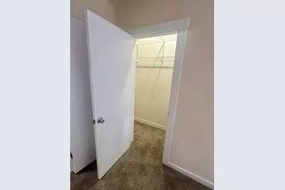 1008 W Argyle Street #3E, Chicago, IL 60640 - Photo 8
