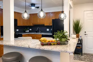 390 S Western Ave, Des Plaines, IL 60016 - Photo 4
