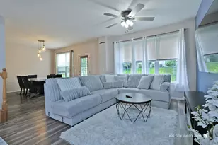 119 Harvest Ct, Volo, IL 60020 - Photo 4