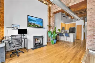 1918 S Michigan Ave, Chicago, IL 60616 - Photo 6