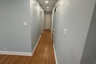 6700 S Paxton Ave, Chicago, IL 60649 - Photo 10