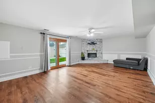 5601 S Sayre Ave, Chicago, IL 60638 - Photo 18