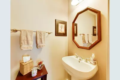 213 River Front Drive #213, Mount Prospect, IL 60056 - Photo 10