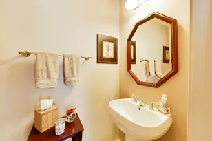 213 River Front Dr, Mount Prospect, IL 60056 - Photo 10