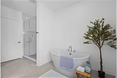 1648 W Division Street #110, Chicago, IL 60622 - Photo 14