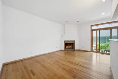 4262 W Thorndale Avenue, Chicago, IL 60646 - Photo 10