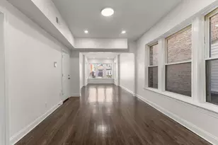 7532 S Champlain Ave, Chicago, IL 60619 - Photo 2