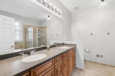 24 Tournament Drive S, Hawthorn Woods, IL 60047 - Photo 16