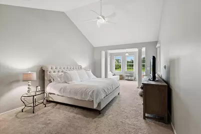 24 Tournament Drive S, Hawthorn Woods, IL 60047 - Photo 14