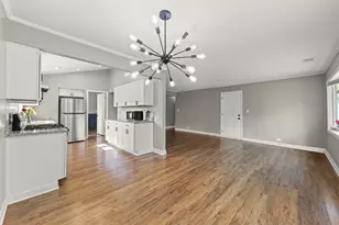 502 Lakewood Blvd, Park Forest, IL 60466 - Photo 8
