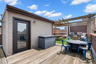 1051 W Monroe St, Chicago, IL 60607 - Photo 6