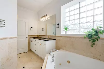 1051 W Monroe Street #4, Chicago, IL 60607 - Photo 24