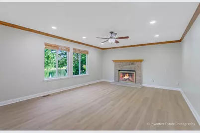 357 Wedgewood Circle, Romeoville, IL 60446 - Photo 10