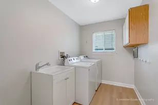 357 Wedgewood Cir, Romeoville, IL 60446 - Photo 18