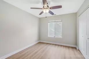 357 Wedgewood Cir, Romeoville, IL 60446 - Photo 14