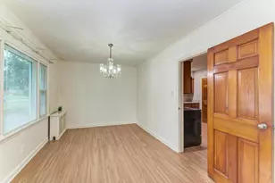 2425 Commonwealth Ave, Joliet, IL 60435 - Photo 16