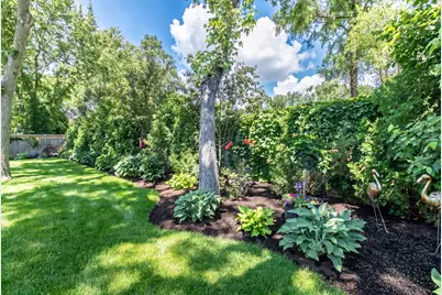 250 Clair View Court, Lake Zurich, IL 60047 - Photo 62