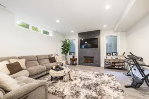 250 Clair View Ct, Lake Zurich, IL 60047 - Photo 50