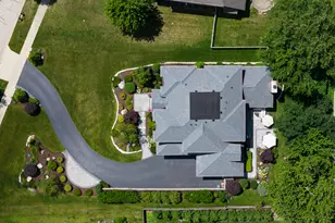 250 Clair View Ct, Lake Zurich, IL 60047 - Photo 6