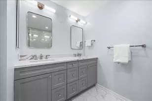 1040 Arbor Ln, Northfield, IL 60093 - Photo 18